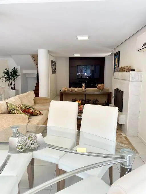 Casa de Férias Charm House Praia Mole Florianópolis Brasil