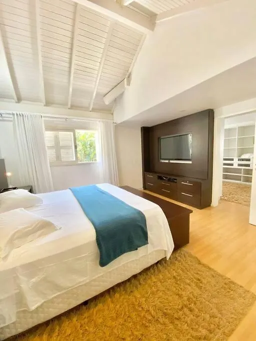 Charm House Praia Mole Florianópolis 0*,  Brasil